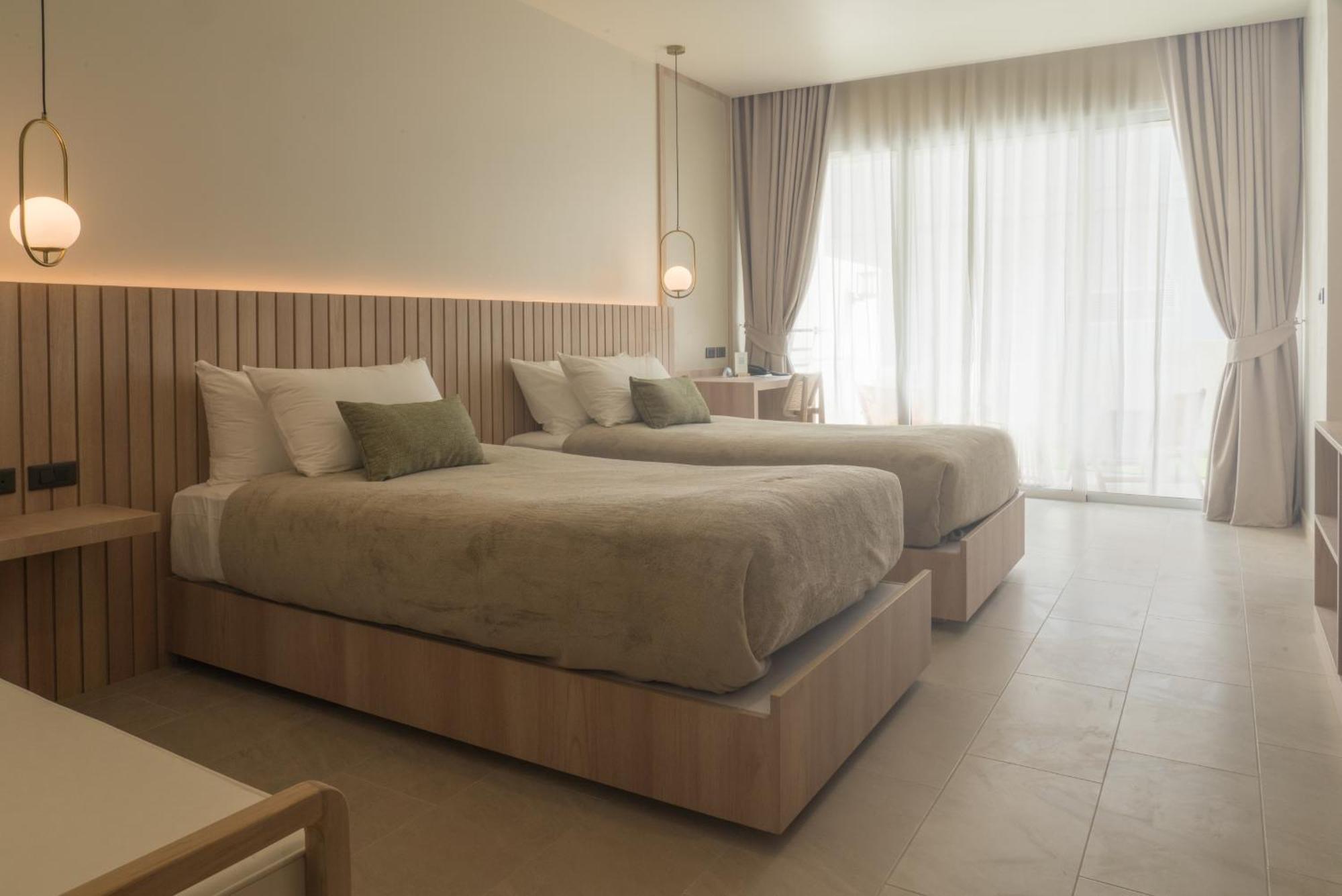 Niranapa Boutique Resort カタビーチ エクステリア 写真