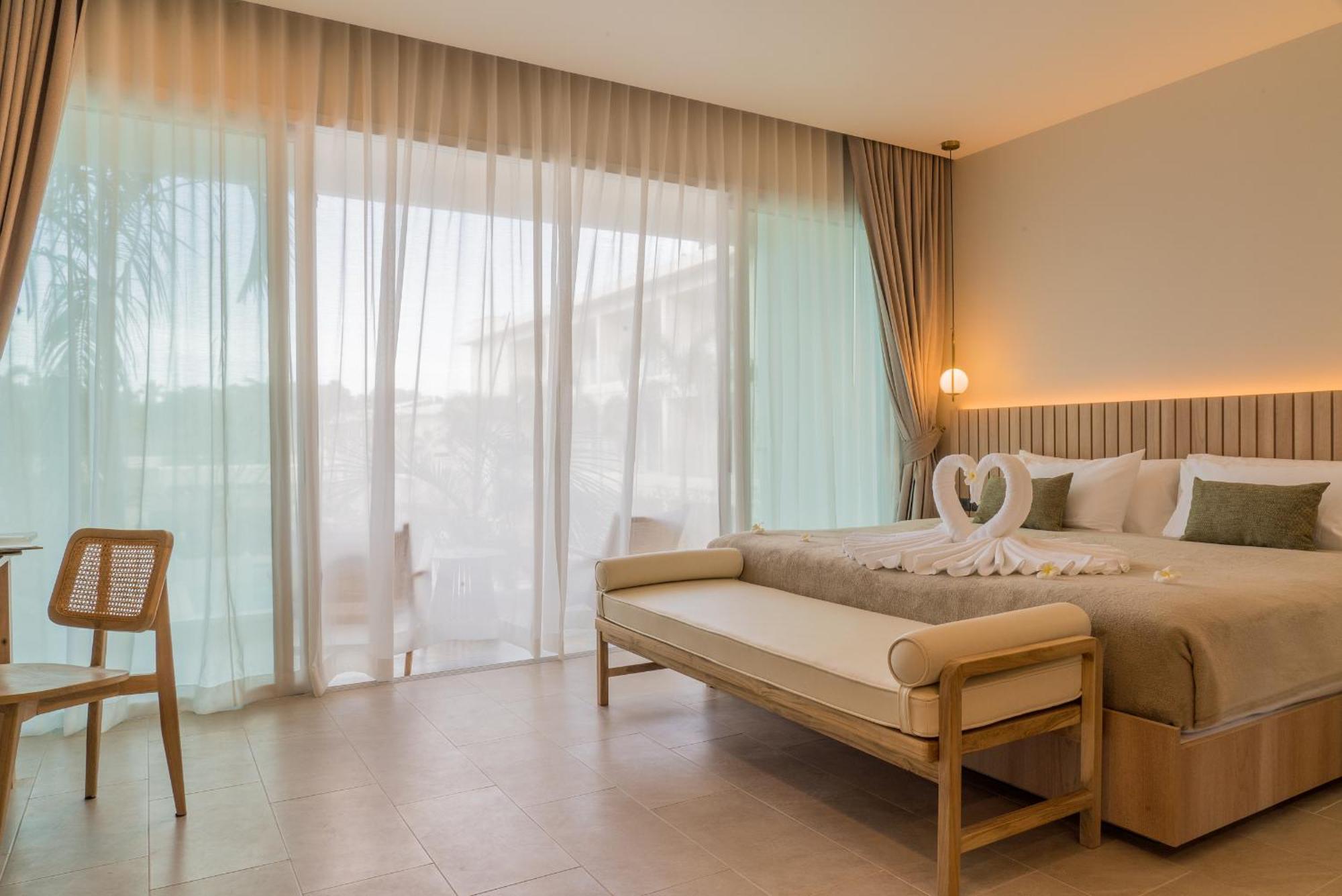 Niranapa Boutique Resort カタビーチ エクステリア 写真
