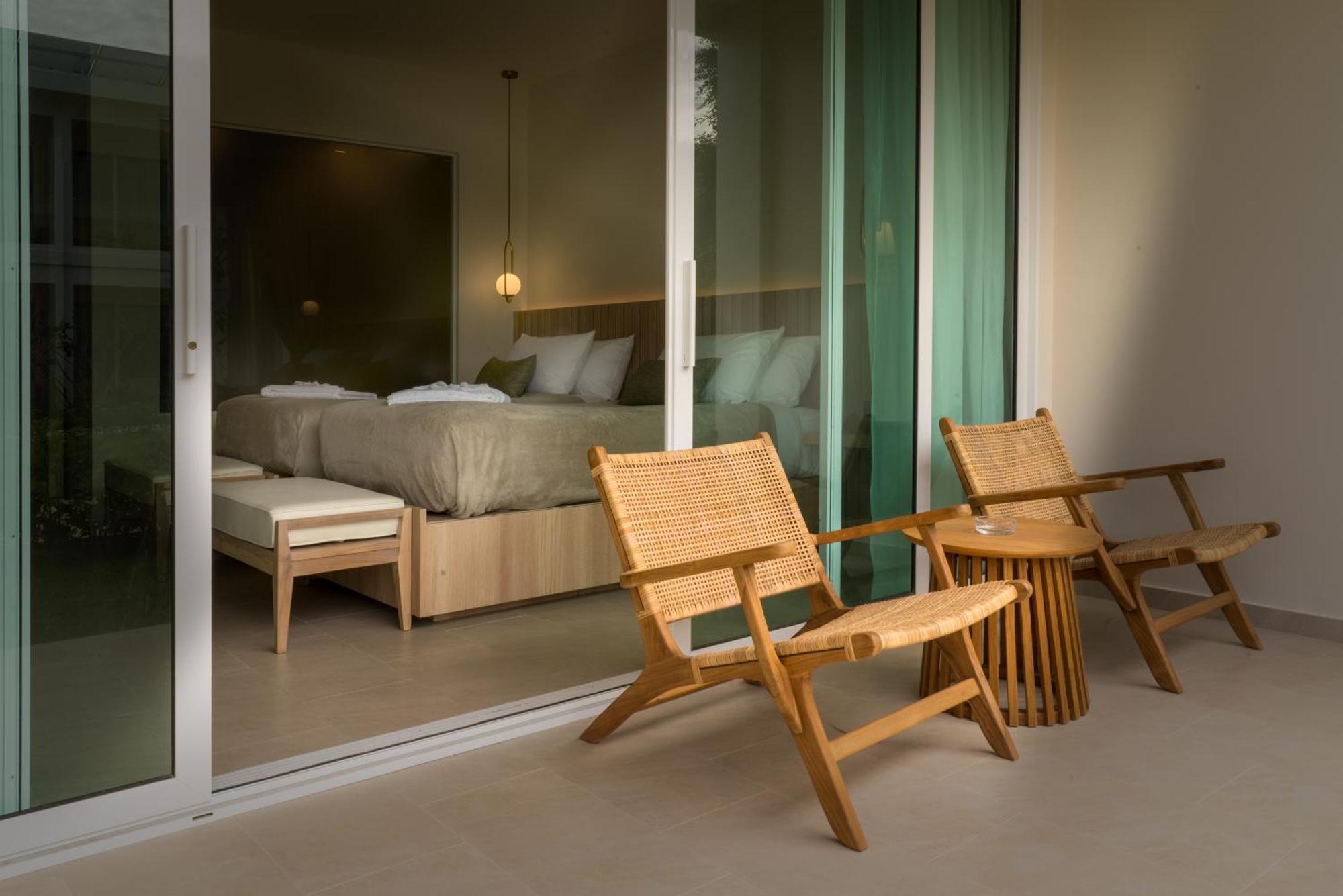 Niranapa Boutique Resort カタビーチ エクステリア 写真