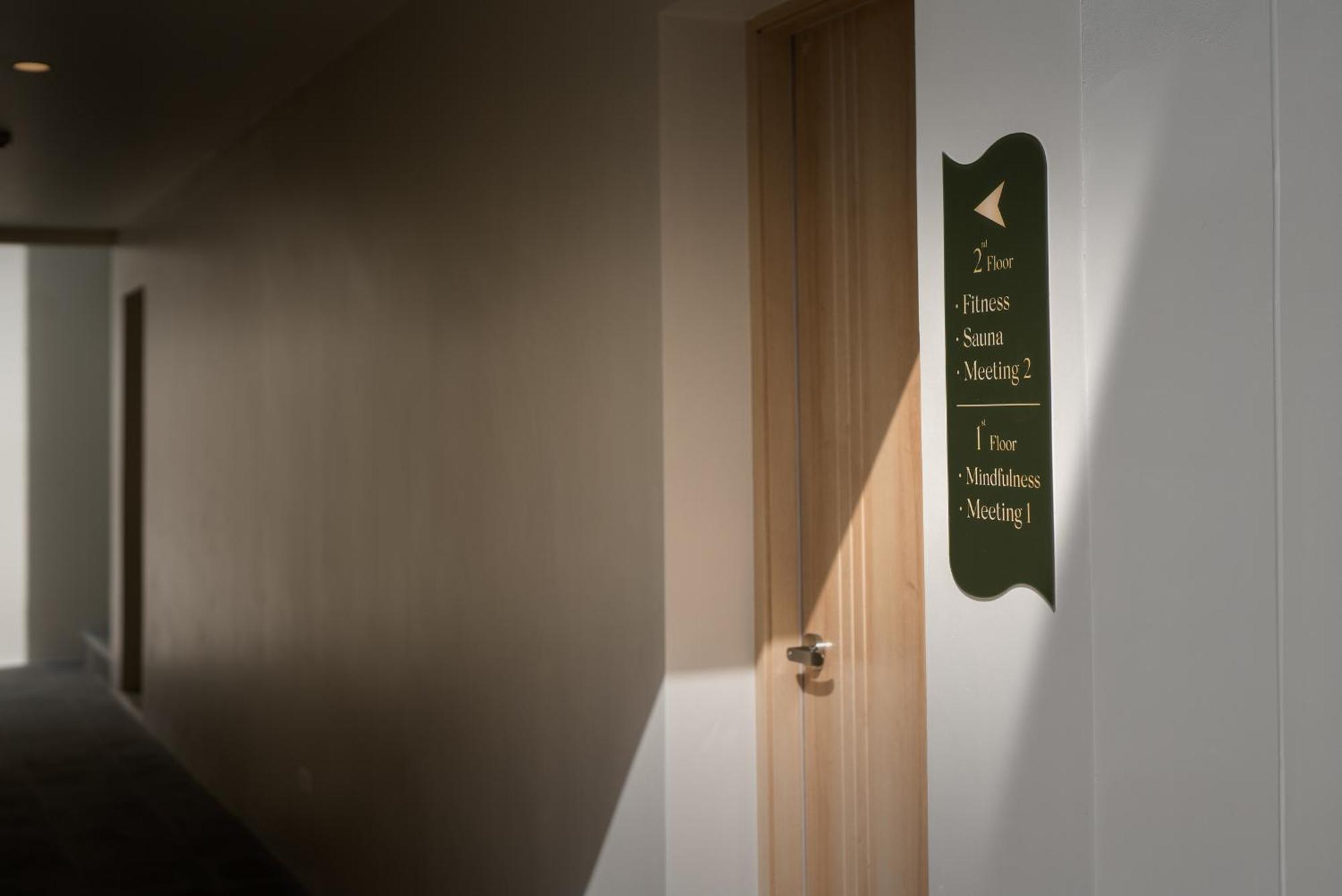 Niranapa Boutique Resort カタビーチ エクステリア 写真